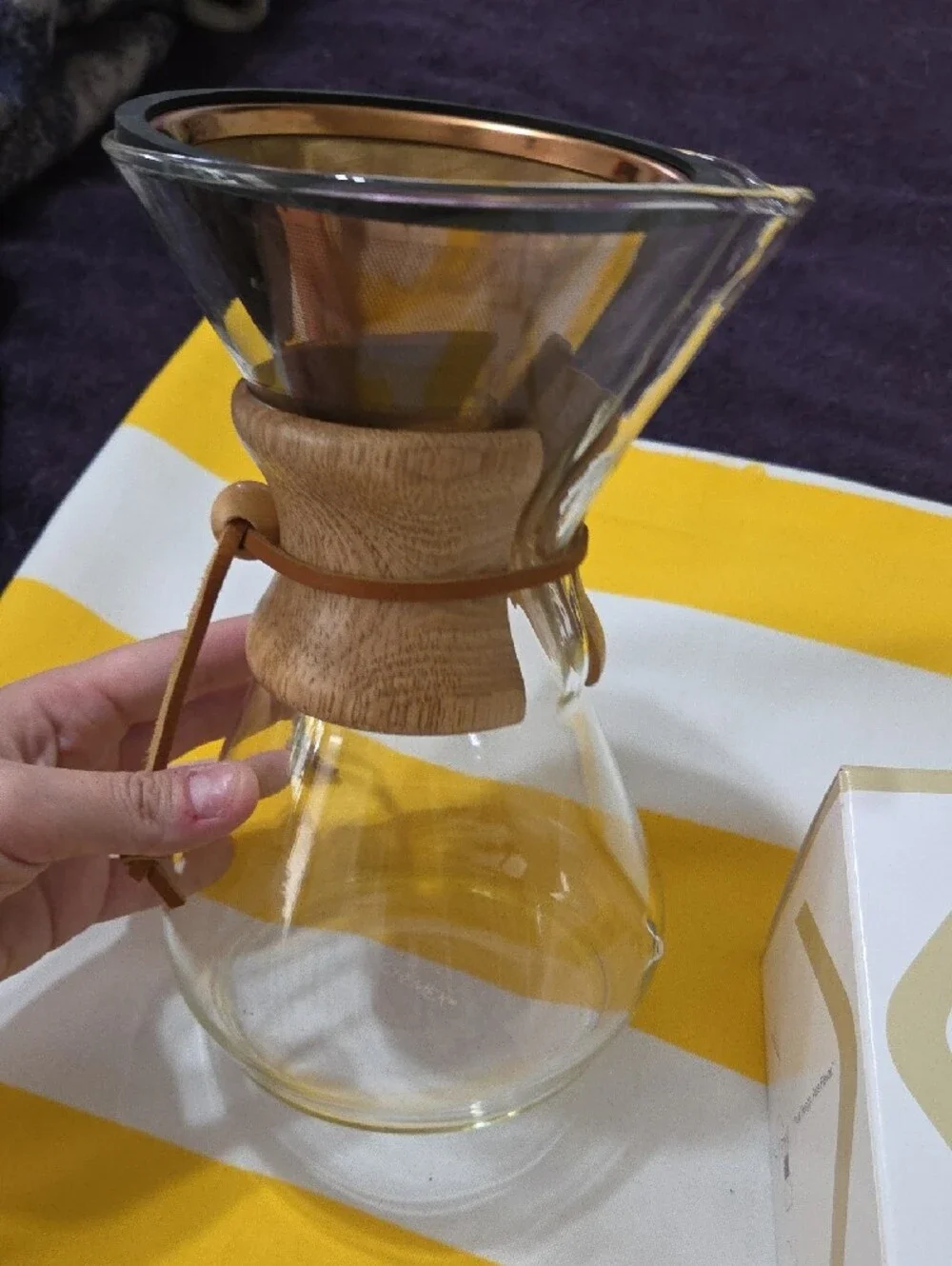 Chemex Pour-Over Glass Coffee Maker with Wood Collar And Acccesories